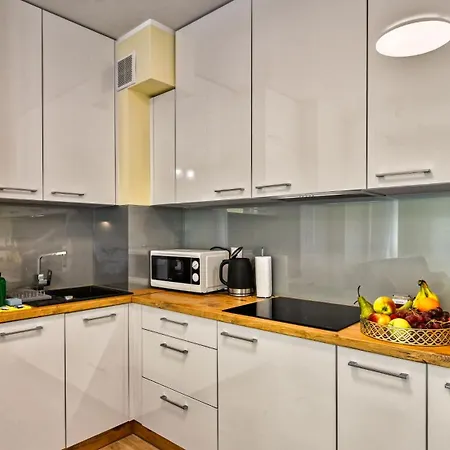 Warynskiego, Sun & Snow Apartman *